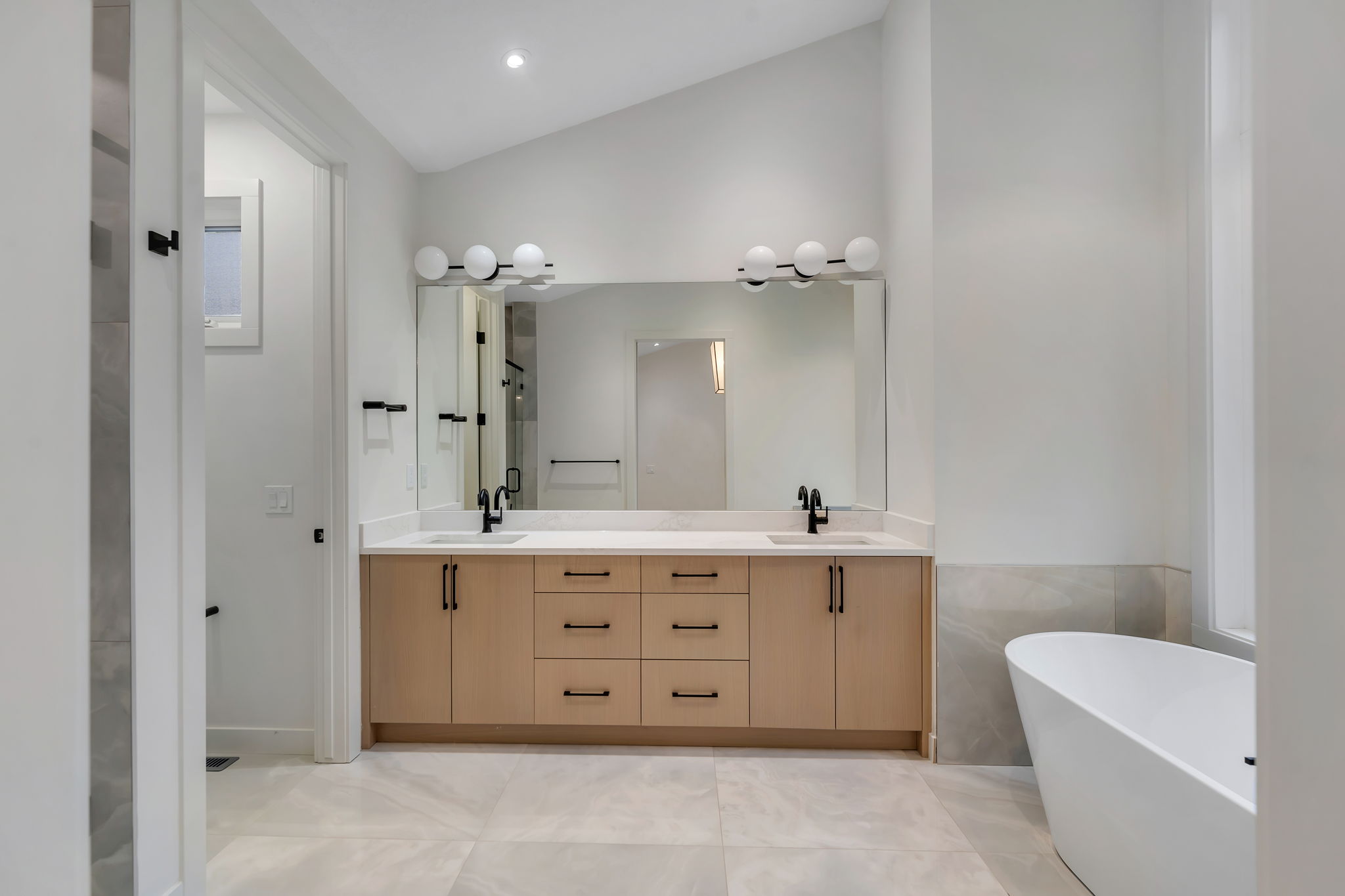 The Becky - Image 25