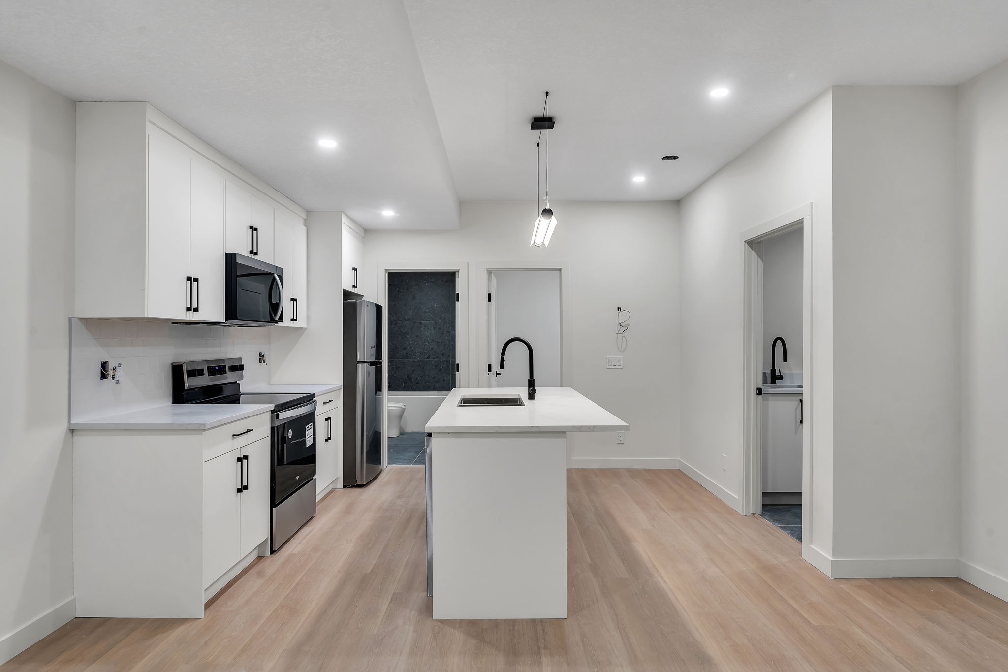 The Becky - Image 38